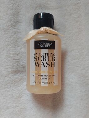 Victoria's Secret Scrub Wash